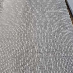 开封 芝麻灰花岗岩斧剁面，刀斩面