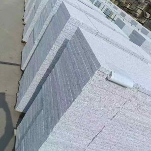 开封 白麻荔枝面花岗岩地铺石