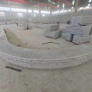 开封 芝麻白异形坐凳，自然面光面弧形加工