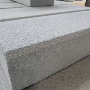 开封 芝麻灰荔枝面路沿石