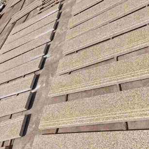 开封 黄金麻花岗岩光面楼梯踏步