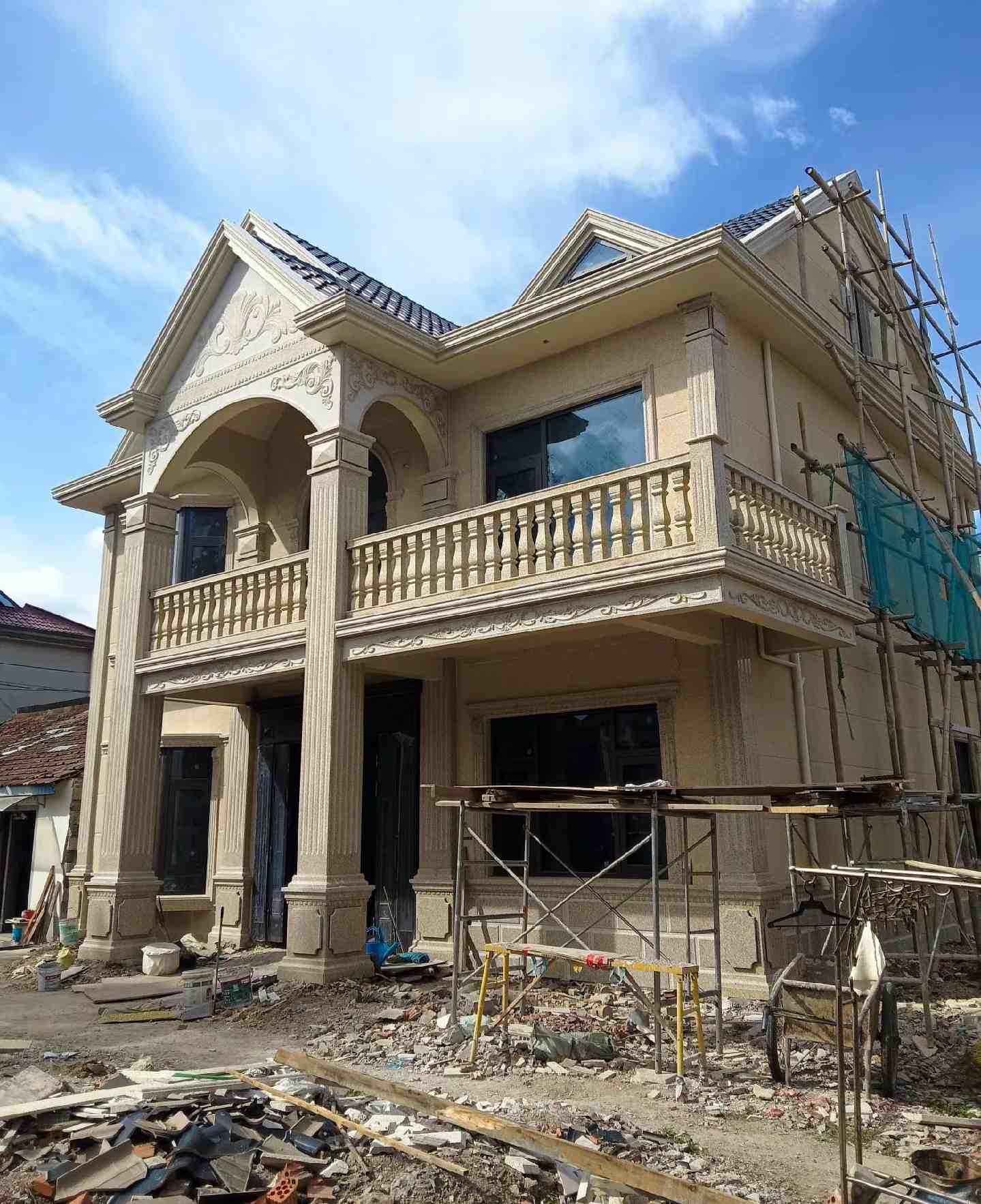 开封 黄金麻花岗岩石材私人别墅雕花门楼柱阳台栏杆