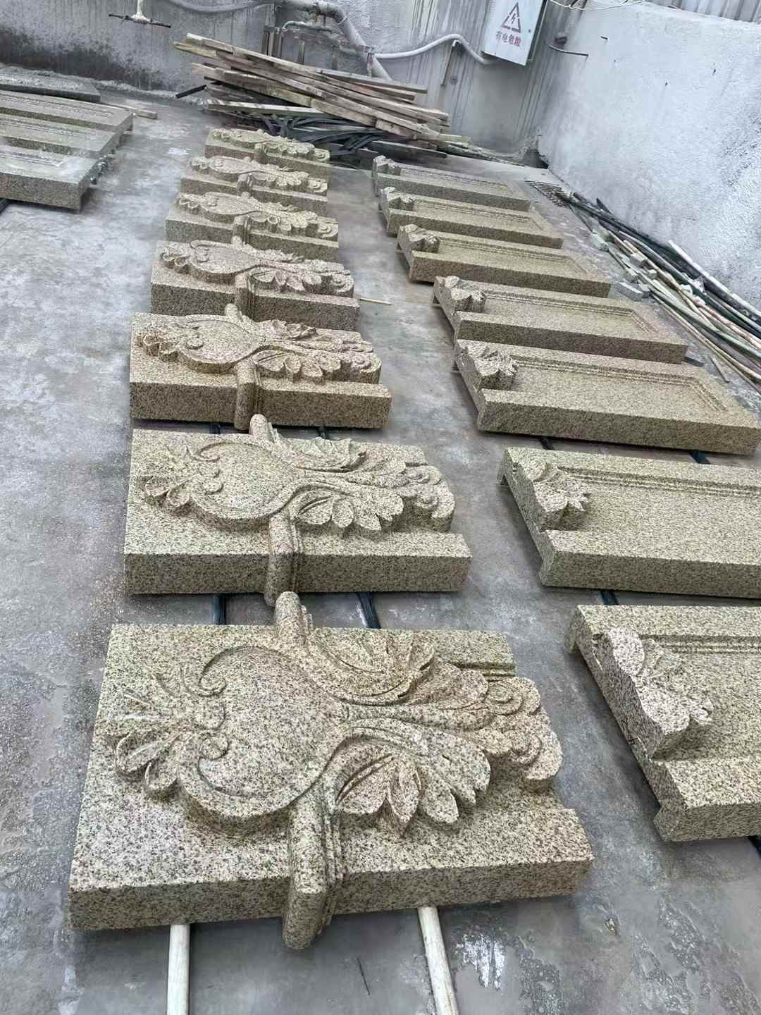 开封 黄金麻花岗岩别墅外墙雕刻板