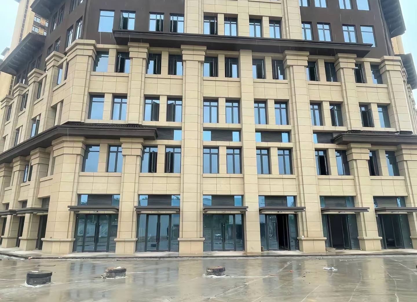 开封 黄金麻花岗岩荔枝面小区外墙干挂