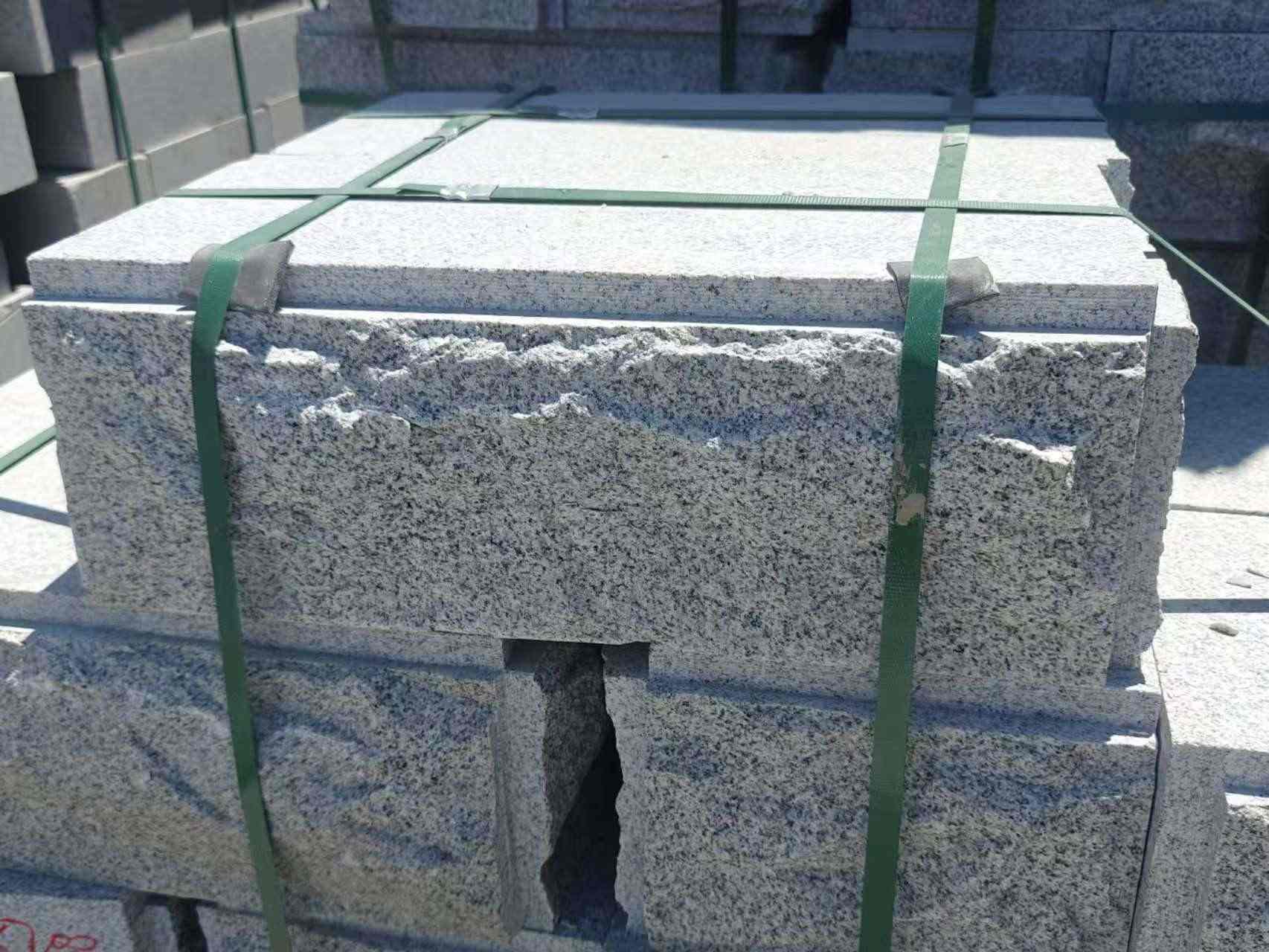 开封 芝麻白花岗岩自然面成品