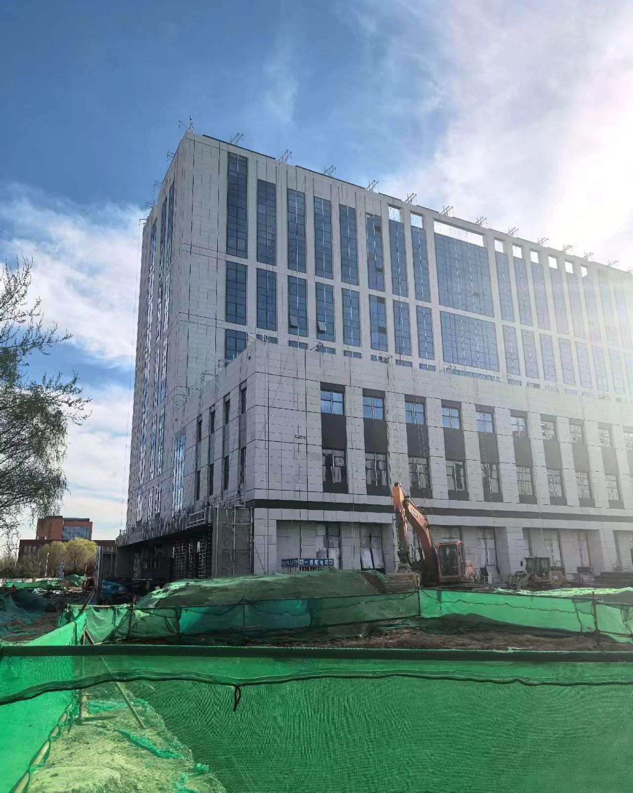 开封 白麻花岗岩石材外墙干挂