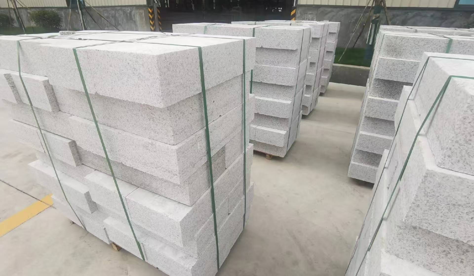 开封 白麻花岗岩路沿石，立缘石，平缘石，路牙石，道牙石，马路牙子等